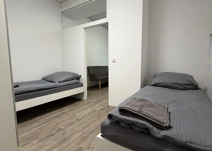 Aparthotel Hansa 1 - Ruhiges Mit Eigener Küche Und Bad 3*